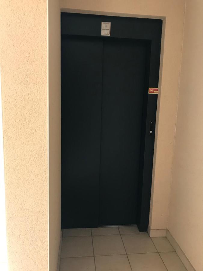 Lili Apartman Birdland Buekfuerdo Bagian luar foto